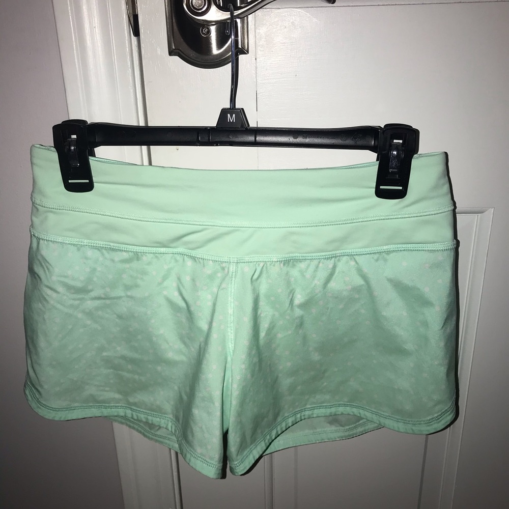 Lululemon mint green shorts